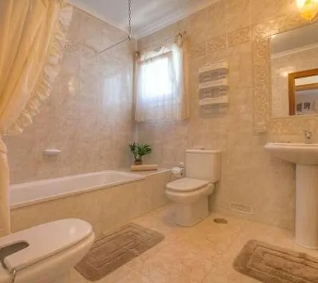 Apartment Puerto Del Carmen Sleeps 7 Pool Wifi *